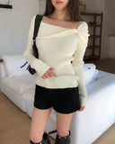 Chiro Ribbon Off-Shoulder Knit