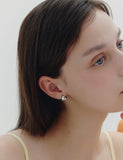 H Edition (W) Triel One-Touch Earrings
