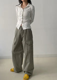 Shirring Collar Slim T-shirt