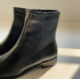Lennon Chelsea Boots