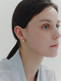 H Edition (W) Volume Lune Earrings