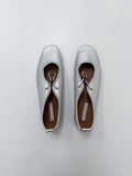 Pomp String Flat Shoes