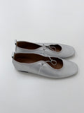 Pomp String Flat Shoes
