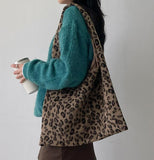 Leopard Songchi Shoulder Bag