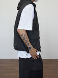 4 Pocket nylon hood vest