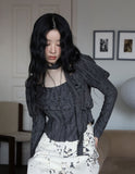 Ruby damage muffler blouse