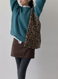 Leopard Songchi Shoulder Bag