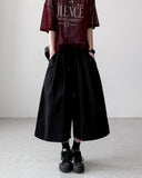 Noise Two-Tuck Bermuda Pants