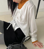 Antu shirring loose fit blouse