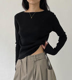 Ribbed Slit Boat Neck T-Shirt