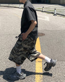 Zipper Pocket Bermuda Pants