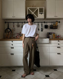 Ice two-tuck linen pants