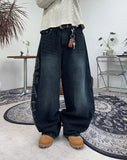 Kael Applique Curved Denim Pants