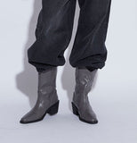 simple western middle boots