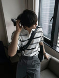 V-in stripe button collar short sleeve knit