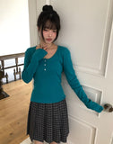 Ronil Punching Button U-Neck T-Shirt