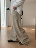 Aven cut wide pants