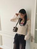 Claim Deep U-Neck Flower Slim Long Sleeve Knit