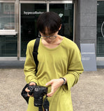 loose peach U-neck T