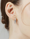 Essence Silver Tennis One Touch Earrings