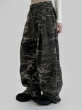 Etin Camo Pintuck Pants