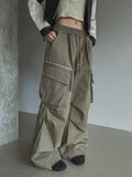 Bendy Zipper Diagonal Pocket Cargo Pants