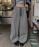 Wearing Stripe Banding Pants