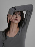 [ EEUN MADE ] V neck slim longsleeved
