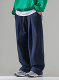 Calm One-Tuck Sweatpants