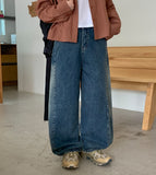 Pemeon cut washed wide denim pants