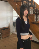 [Brushed] Koming lace ribbon V-neck button T-shirt