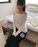 Dokken Lettering See-through Off-shoulder Long Sleeve T-shirt