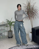 Kend Rivet Pigment Crop Long Sleeve
