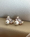 Meke Pearl Cubic Ribbon Earrings