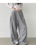 Unique Side Line Folding Pintuck Mega Wide Banding Pants
