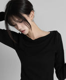 Soft boatneck sleeve