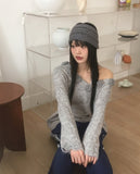 Huner Vintage Flower Loose Fit Off-Shoulder Knit