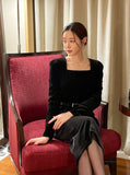 Mamon Velvet Square H Line One Piece (Belt Set)