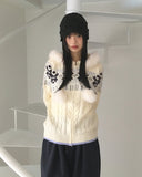 Leku Snowflake Nordic Cable Bell Fur Knit Zip-up