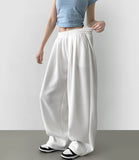 Side Pin Tuck Volume Up Balloon Wide Banding Pants