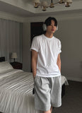 Basic One-Tuck Bermuda Pants