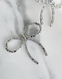 Ronjei Cubic Ribbon Earrings (Silver92.5)