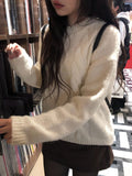Labo Cable Round Knit