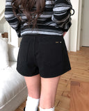 Moring Heart Rivet Cotton Shorts