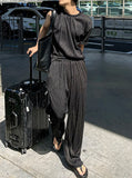 Pleated overfit short sleeve tee