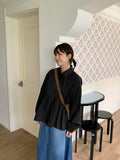 Nellicky Pintuck Round Collar Blouse
