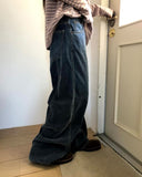 Belan Velvet Curved Denim Pants