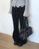 Loen Low-Rise Bootcut Banding Pants