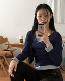 Jetty Layered Coloring V-Neck Long-Sleeved T-Shirt