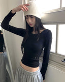 [Brushed Lining] Leha studded round neck slim t-shirt